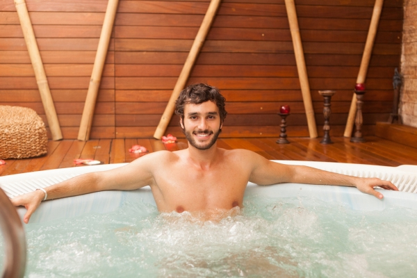 Sports Massage and Ice Bath Therapy Services in Gurgaon